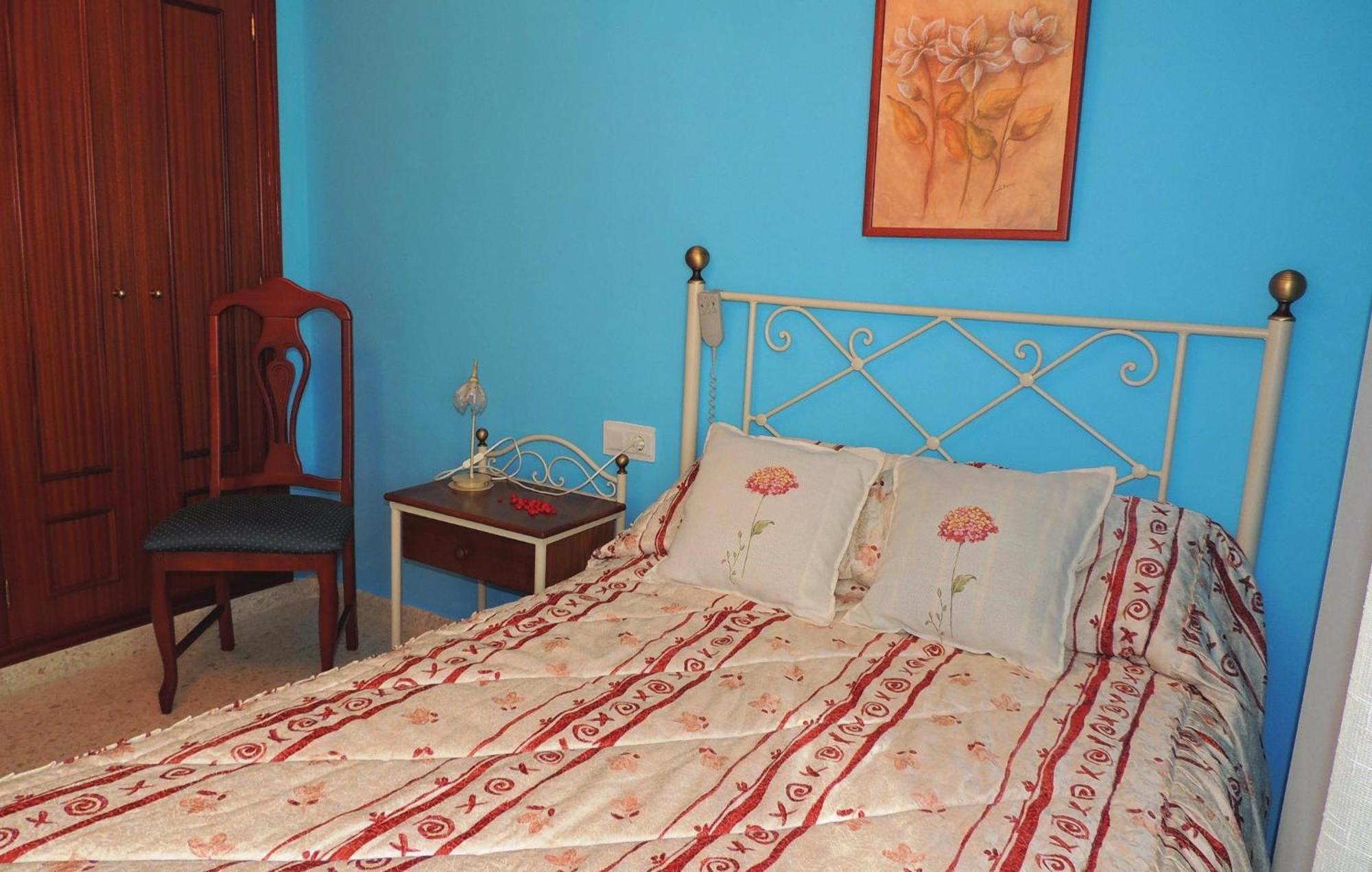 3 Bedroom Nice Apartment In Херес-де-ла-Фронтера Экстерьер фото